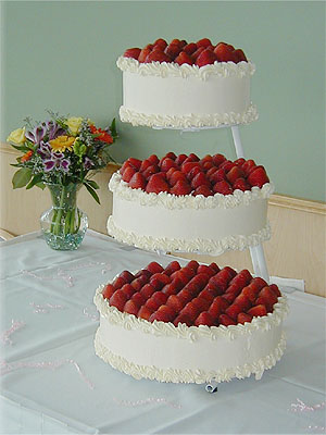 3 Layer Cake with Strawberries
